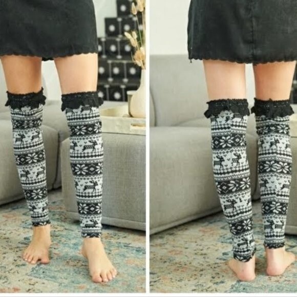 New Ryu A’reve Crochet Leg Warmers Black Size small/medium winter E23 - Picture 3 of 5